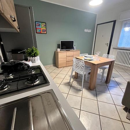 Appartamento In Villa Nico'S Home Gallarate Esterno foto
